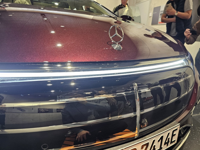 진짜 라디에이터 그릴은 아닙니다 