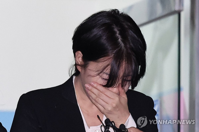 경찰 조사 마친 '음주운전 사고' 문다혜