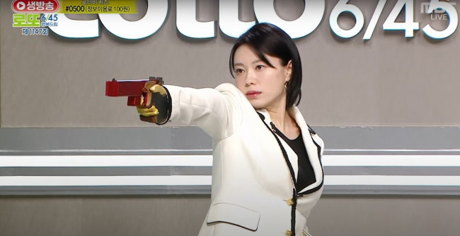 로또 생방송에 출연한 '사격 스타' 김예지 선수
