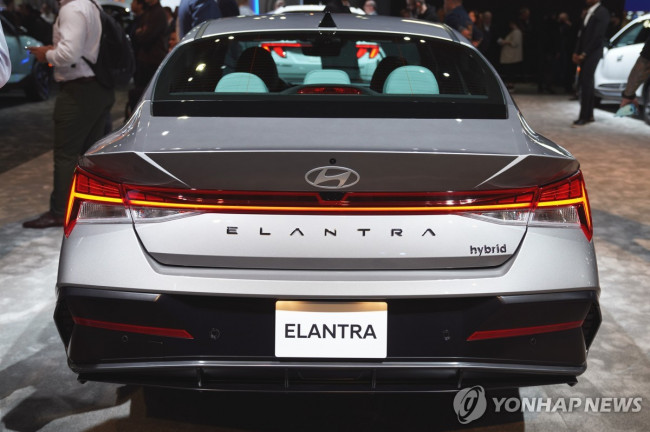 2023년 LA 오토쇼에 전시된 현대차 엘란트라(국내명 아반떼)