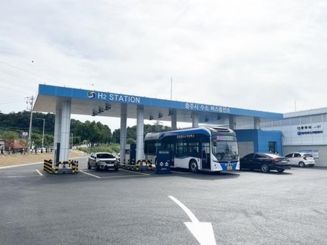 충주 수소 버스충전소. 기사 내용과는 관계없음.