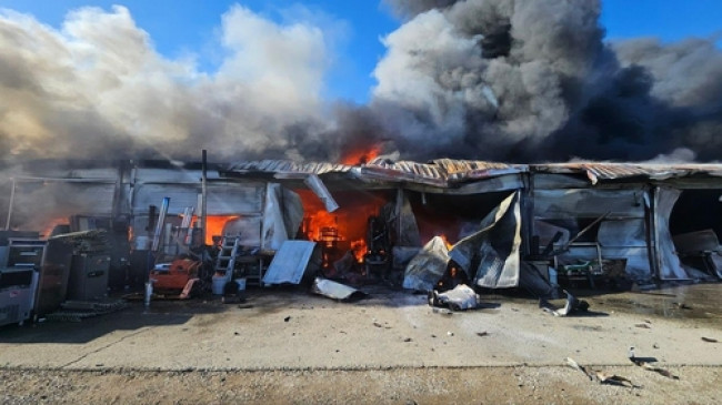 남양주 가구공장 창고서 불