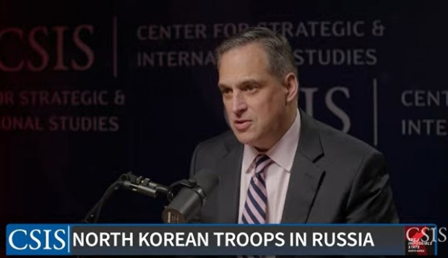 세스 존스 CSIS 국제안보프로그램 책임자