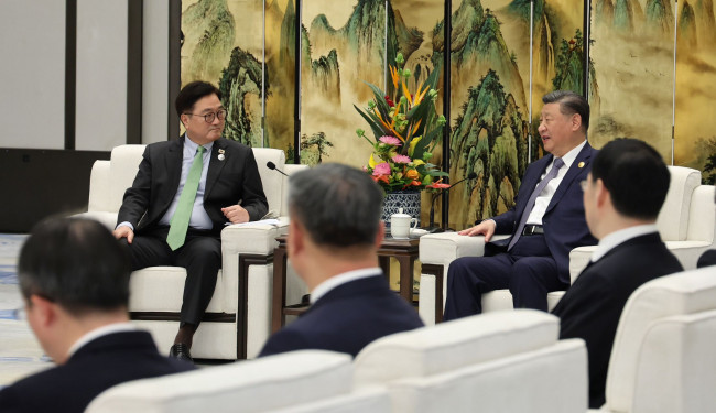 시진핑 주석 접견하는 우원식 국회의장