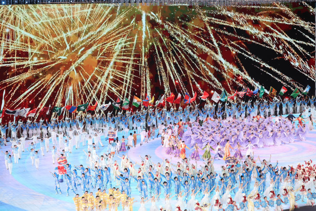 동계 아시안게임 개막식 축하공연