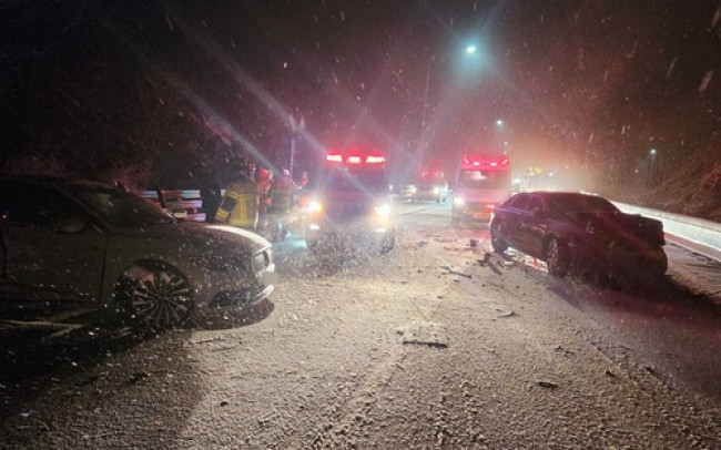 눈길 교통사고 현장