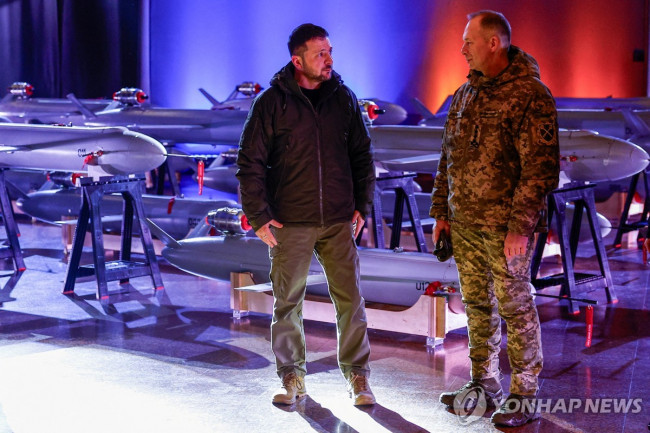 젤렌스키 대통령과 시르스키 총사령관