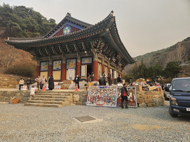 의성 산불에 옮겨지는 문화유산