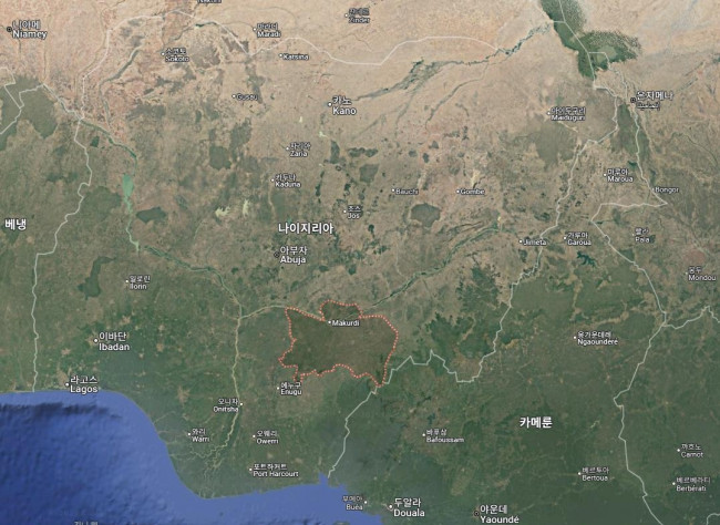 나이지리아 중남부 베누에주(빨간 점선)