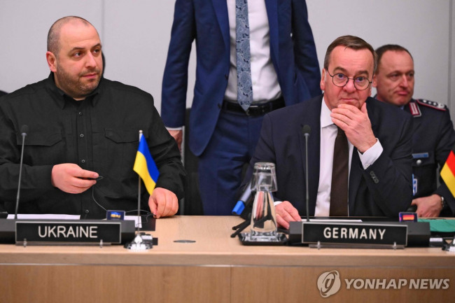 나토 본부서 우크라 지원 공조 회의