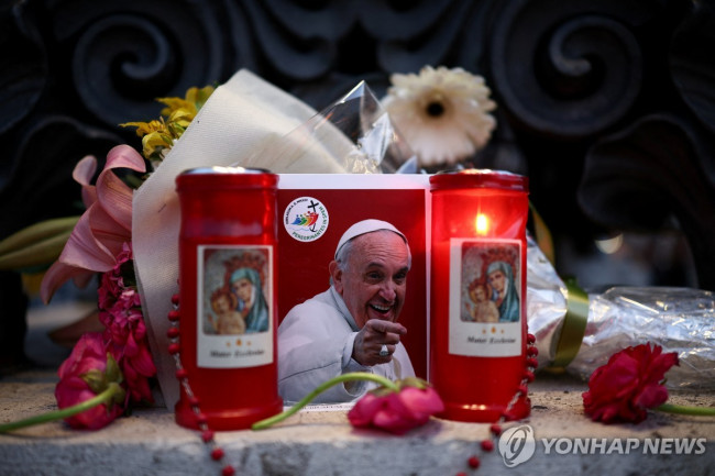프란치스코 교황 추모