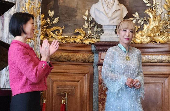 프랑스 최고 문화예술훈장받은 소프라노 조수미