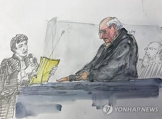 지난 3월 법정에 선 피고인 모습 스케치.