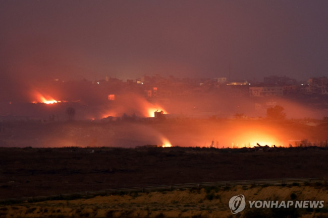 불타는 가자지구