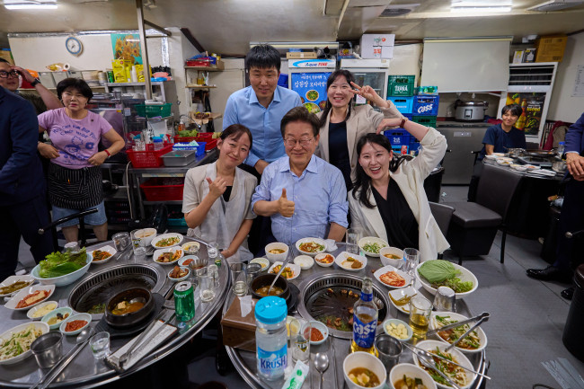 '대통령과 외식합니다' 행사 가진 이재명 대통령