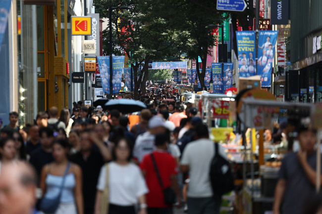 민생회복 소비쿠폰 2천148만명 신청…소비 늘어날까